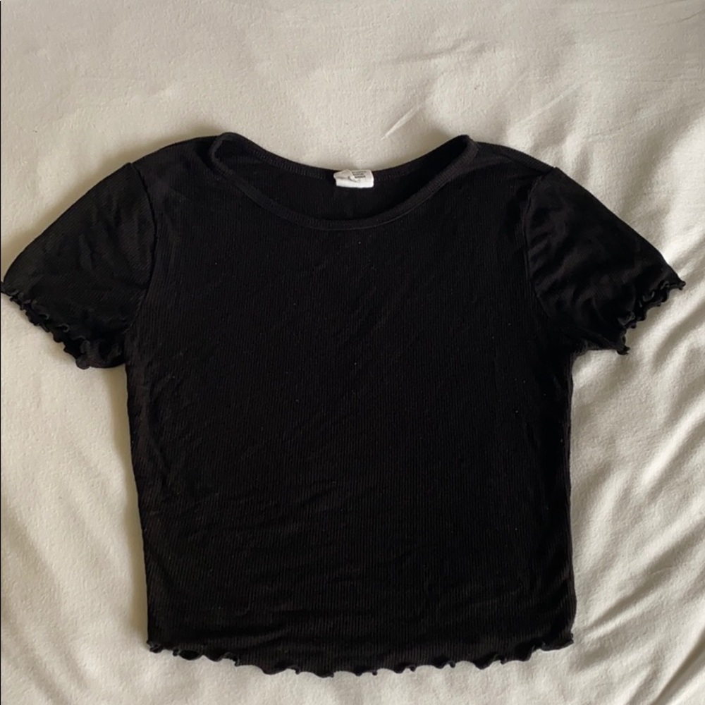 Black crop top💜